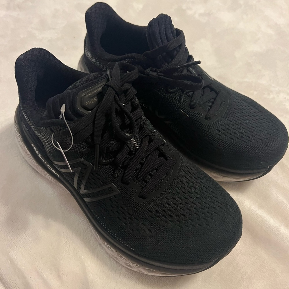 New Balance Fresh Foam Black/magnet WMORLK3 Size 5w/6 - Picture 3 of 8